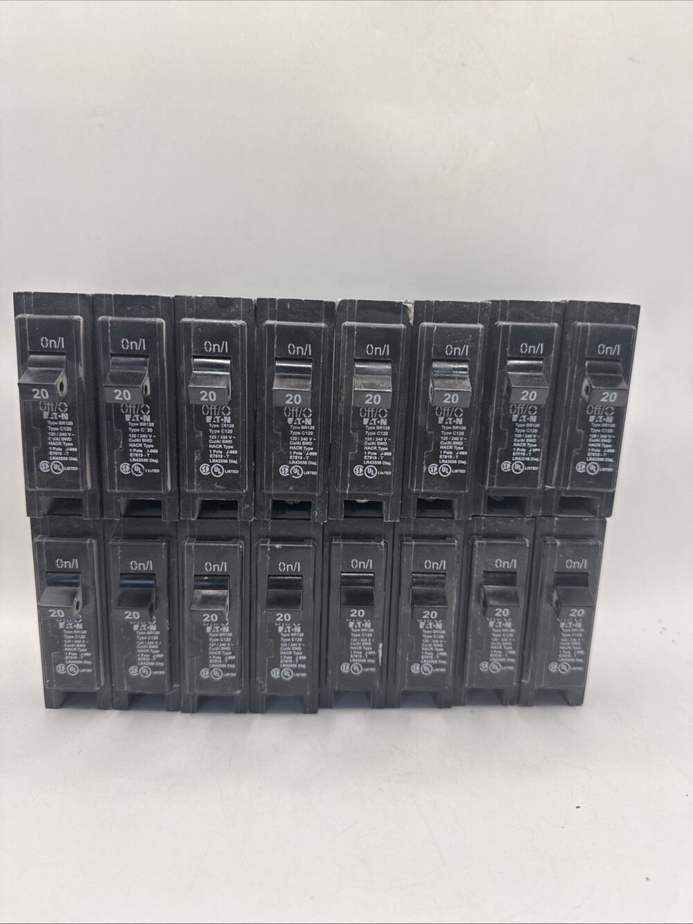 Lot of 16 Eaton BR120 20 Amp Single Pole Type BR Circuit Breakers 120/240V #